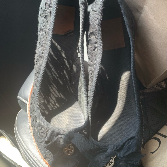 Tory Burch Blue Lucia Lace Leather Jackie Peep Toe - Picture 3 of 8